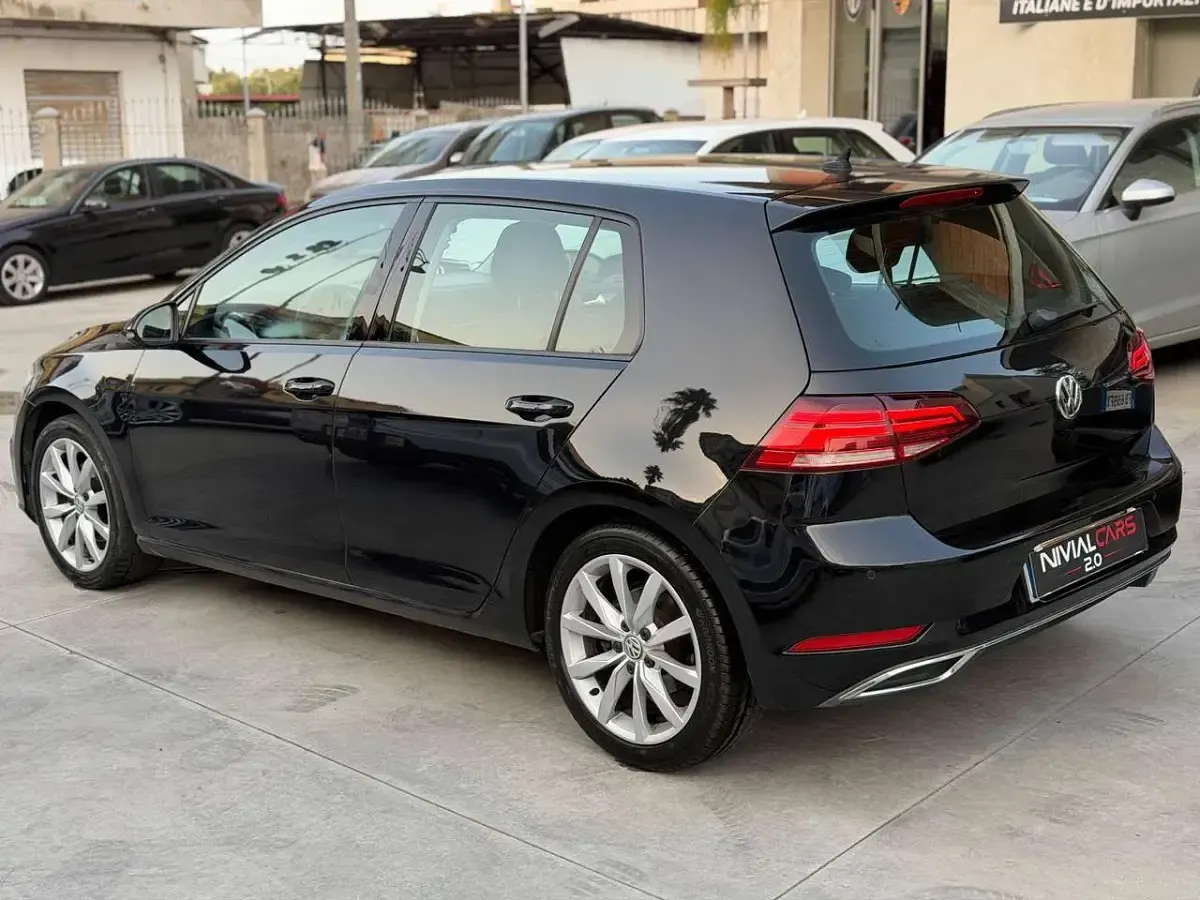 Usata VW Golf VII Highline 150 CV (110 kW) 2017 Nero Berlina