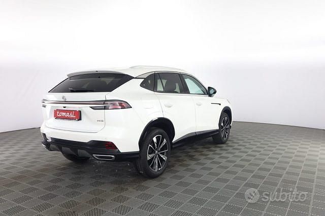 Usata MG HS Luxury 169 CV (124 kW) 2025 Bianco SUV