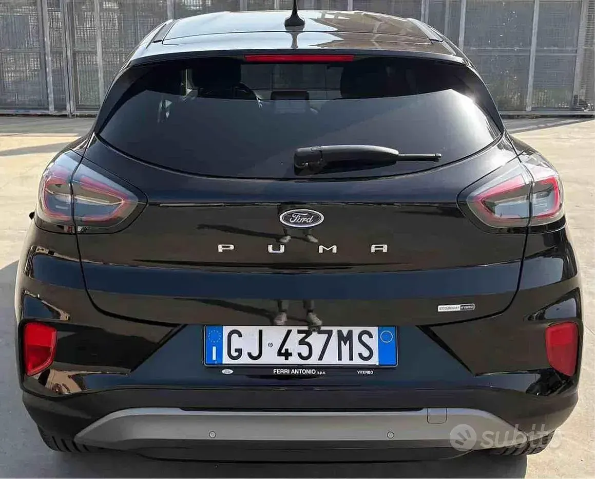 Usata Ford Puma Titanium 125 CV (91 kW) 2022 Nero SUV