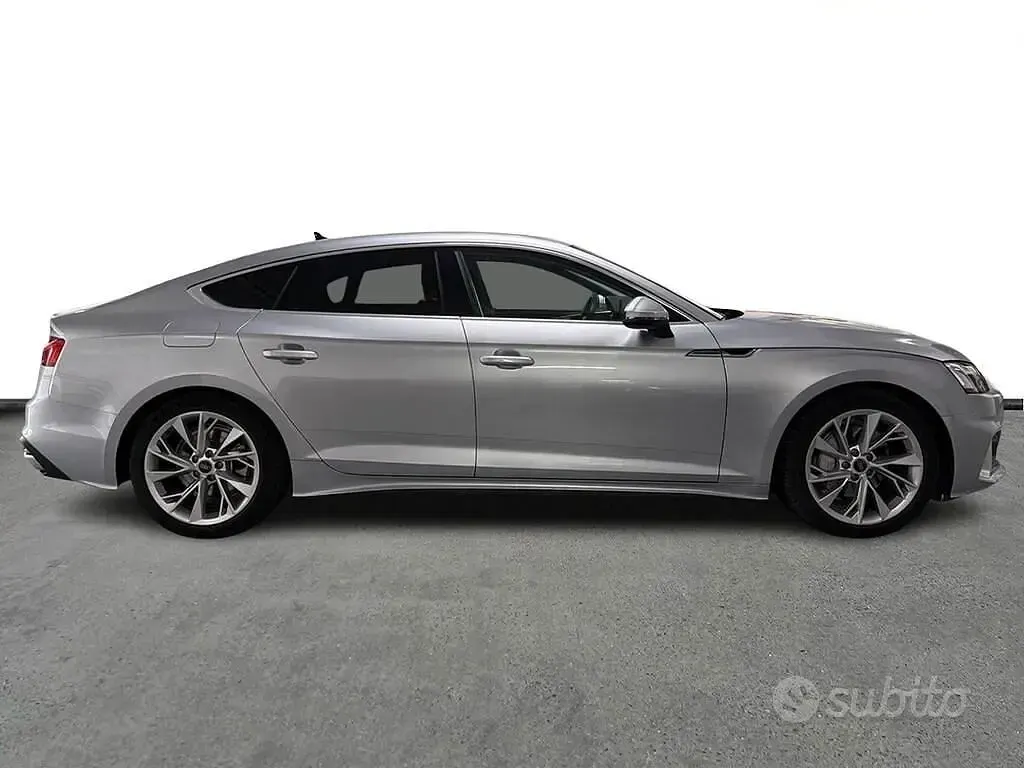 Usata Audi A5 Sportback Business 204 CV (150 kW) 2025 Argento Utilitaria