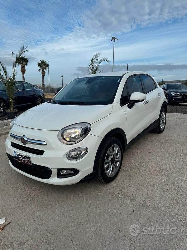Usata Fiat 500X Pop Star 120 CV (88 kW) 2016 Bianco SUV