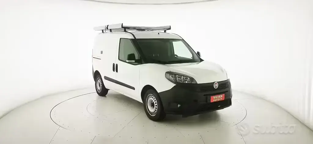Usata Fiat Doblò Business 120 CV (88 kW) 2020 Monovolume