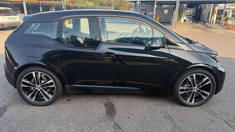 Usata BMW i3 131 kW (179 CV) 2021 Nero Utilitaria