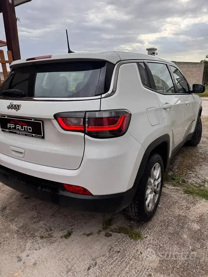 Usata Jeep Compass 131 CV (96 kW) 2022 Bianco SUV