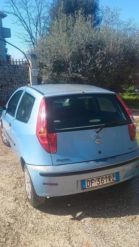 Usata Fiat Punto 2003 Blu Utilitaria