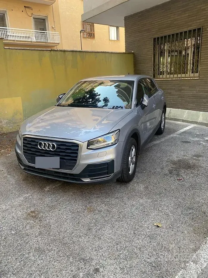 Usata Audi Q2 116 CV (85 kW) 2019 Giallo SUV