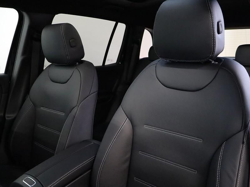 Nuova Mercedes GLB180 AMG Line Premium 136 CV (100 kW) 2026 Nero SUV