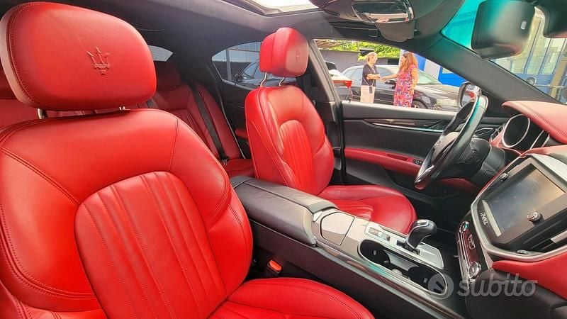 Usata Maserati Ghibli 330 CV (242 kW) 2014 Bianco Coupé