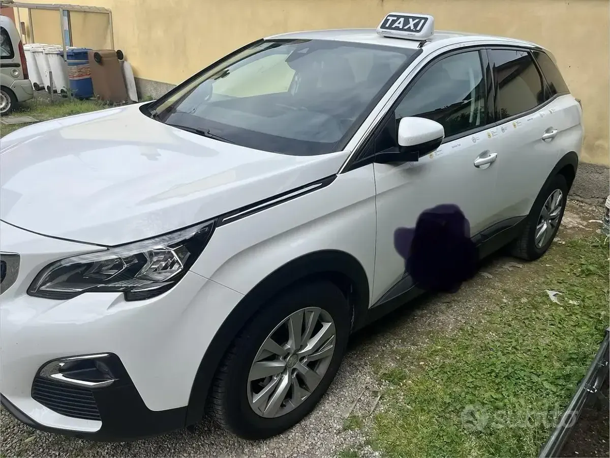 Usata Peugeot 3008 131 CV (96 kW) 2019 Bianco SUV