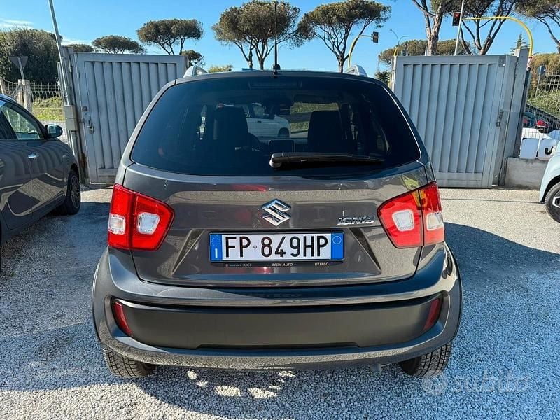 Usata Suzuki Ignis 90 CV (66 kW) 2018 Grigio Berlina