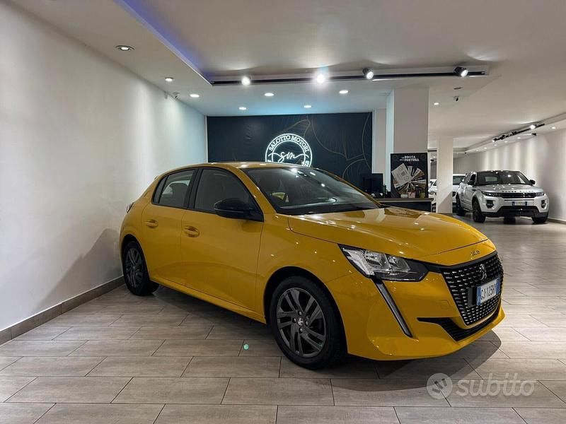 Giallo Usata 2022 Peugeot 208 Utilitaria | 9890 € (Super prezzo) - Immagine 1/4