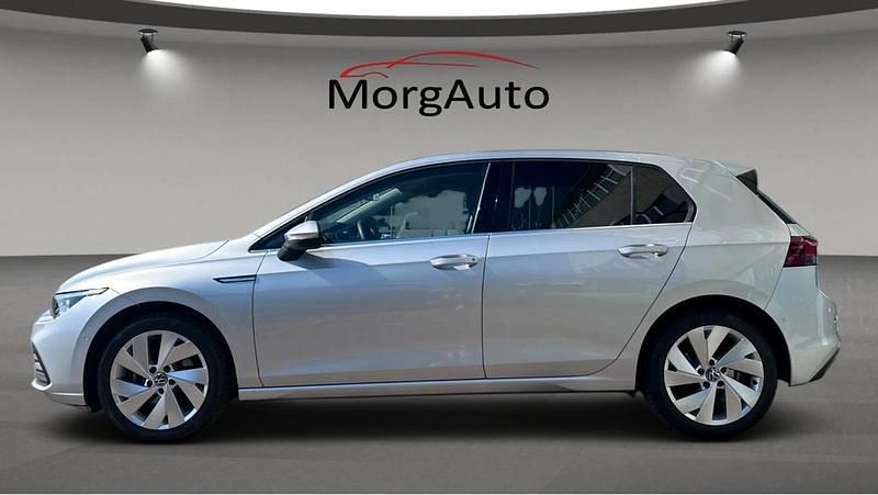 Usata VW Golf VII Style 150 CV (110 kW) 2021 Argento Utilitaria