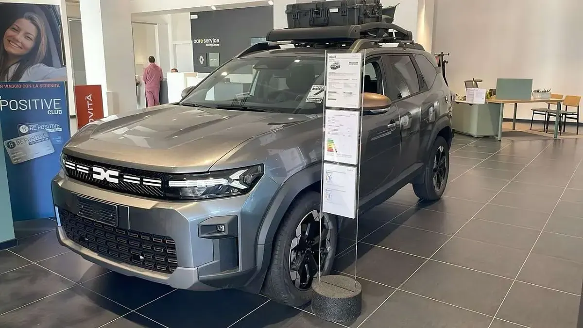 Nuova Dacia Bigster Extreme 140 CV (102 kW) 2026 Grigio SUV