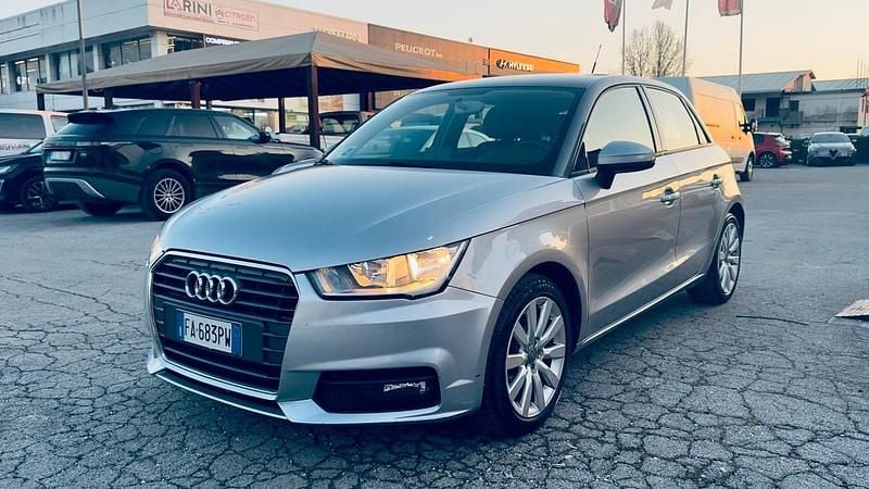 Usata Audi A1 95 CV (69 kW) 2015 Argento Utilitaria