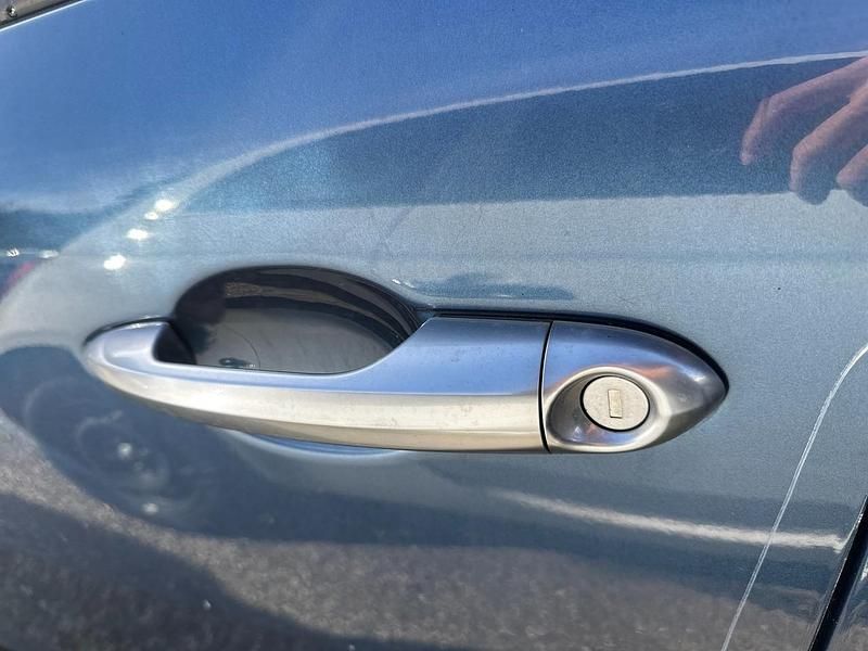 Usata Lancia Ypsilon Silver 69 CV (50 kW) 2023 Blu Utilitaria