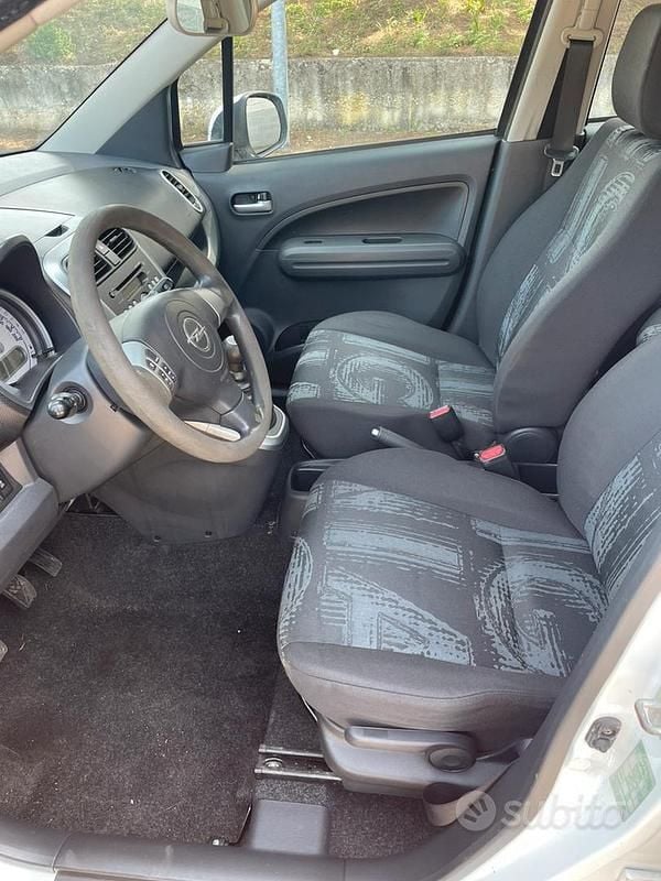 Usata Opel Agila Enjoy 2012 Bianco Utilitaria