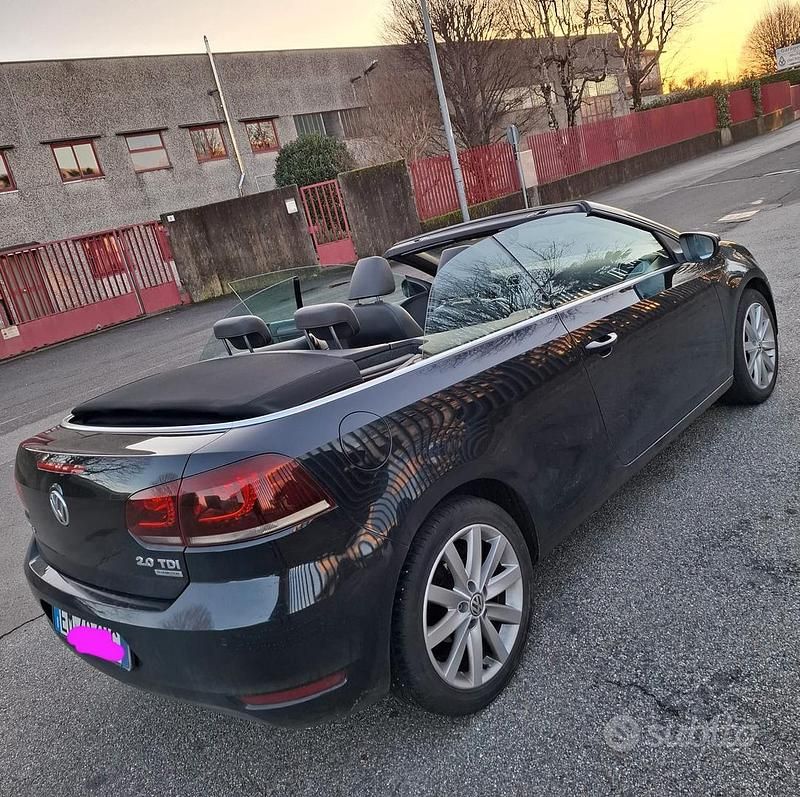 Usata VW Golf Cabriolet 140 CV (102 kW) 2013 Nero Cabrio