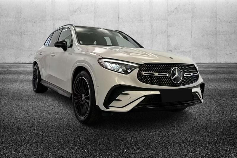 Bianco Usata 2024 Mercedes GLC300e Advanced Plus SUV | 62.950 € (Ottimo prezzo) - Immagine 1/4