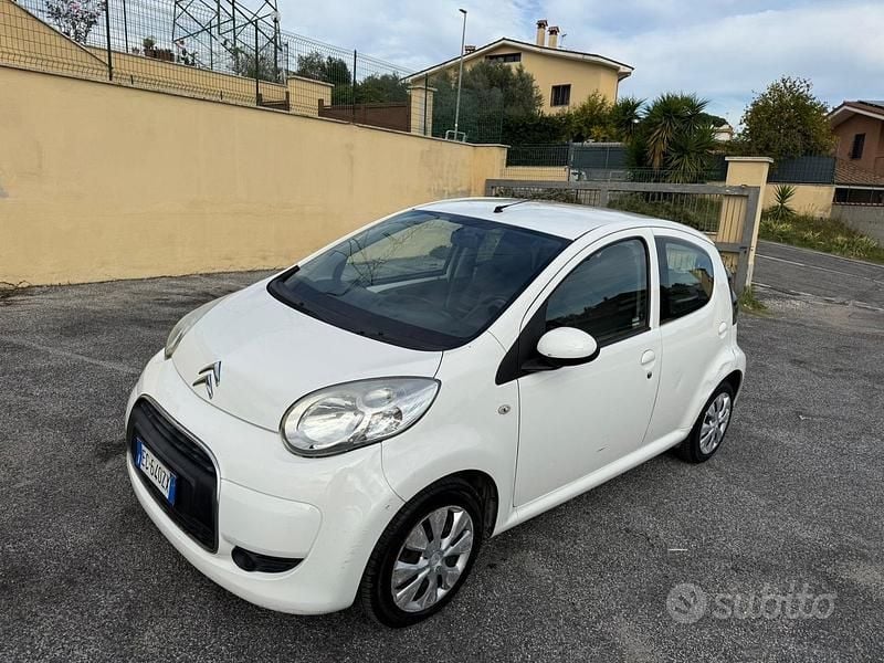 Usata Citroën C1 Attraction 68 CV (50 kW) 2011 Bianco Utilitaria