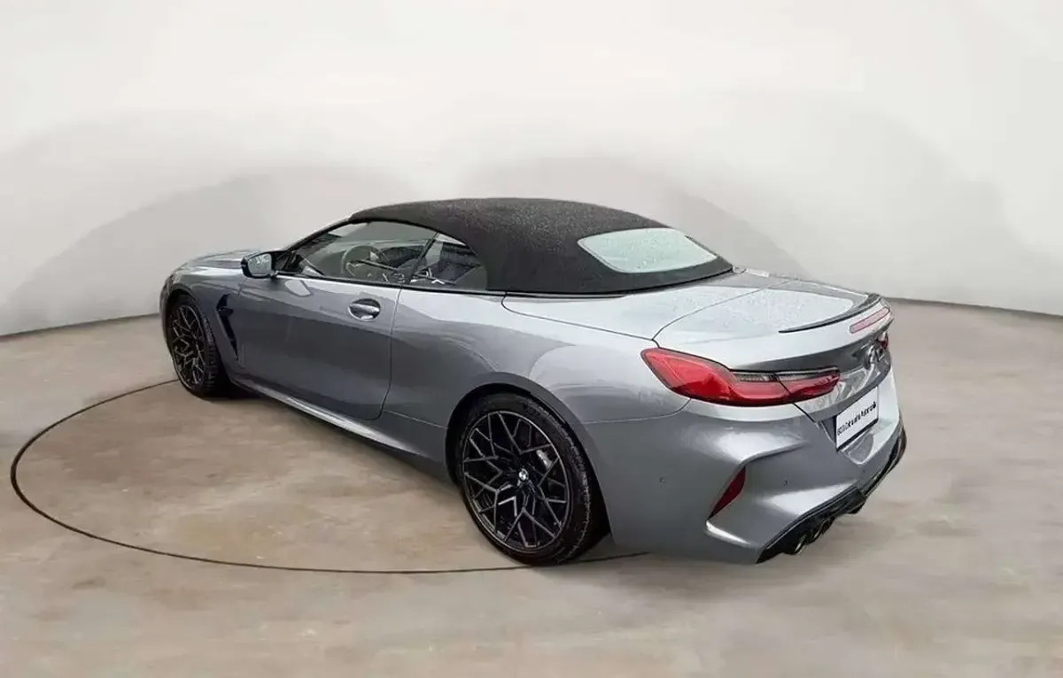 Usata BMW M8 Competition Edition 625 CV (459 kW) 2025 Skyscraper grey Cabrio