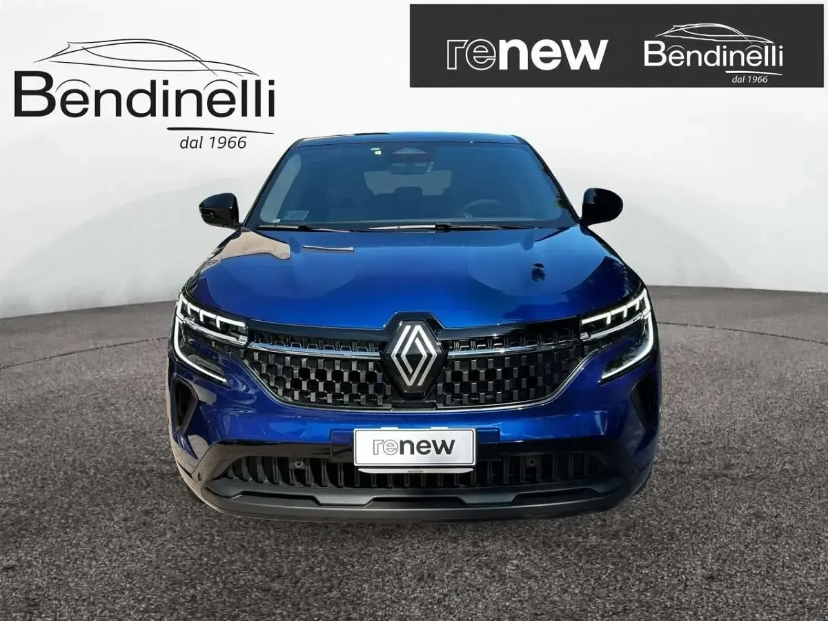 Usata Renault Austral Techno 200 CV (147 kW) 2025 Blu/azzurro SUV
