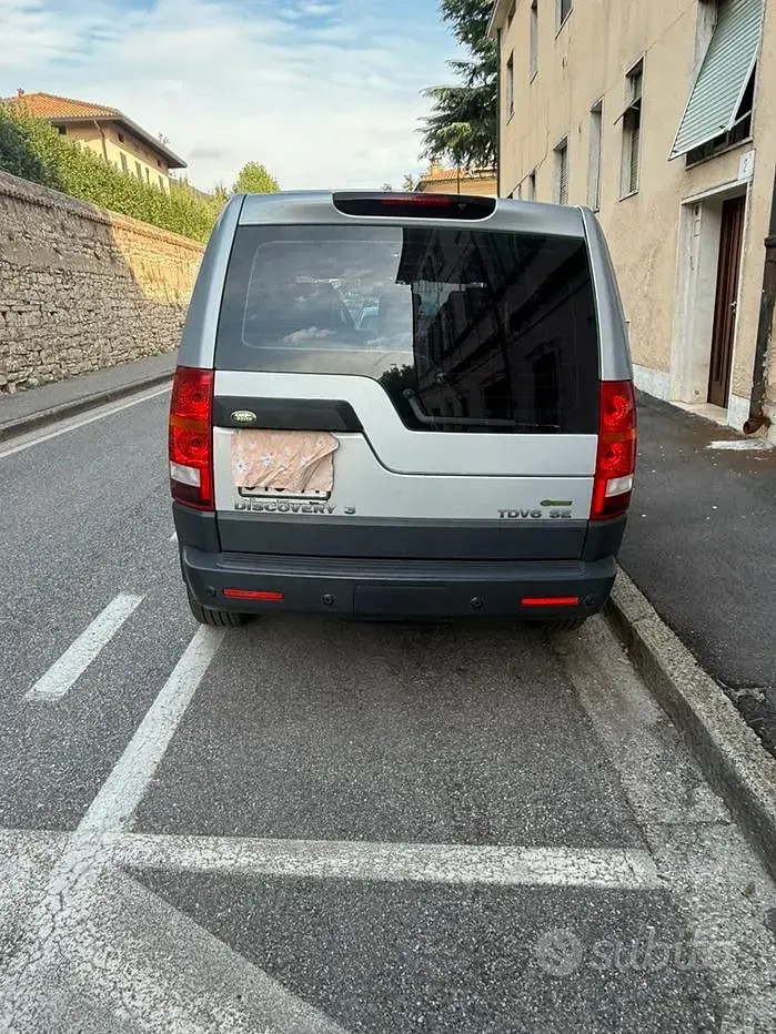 Usata Land Rover Discovery 190 CV (139 kW) 2006 Grigio SUV