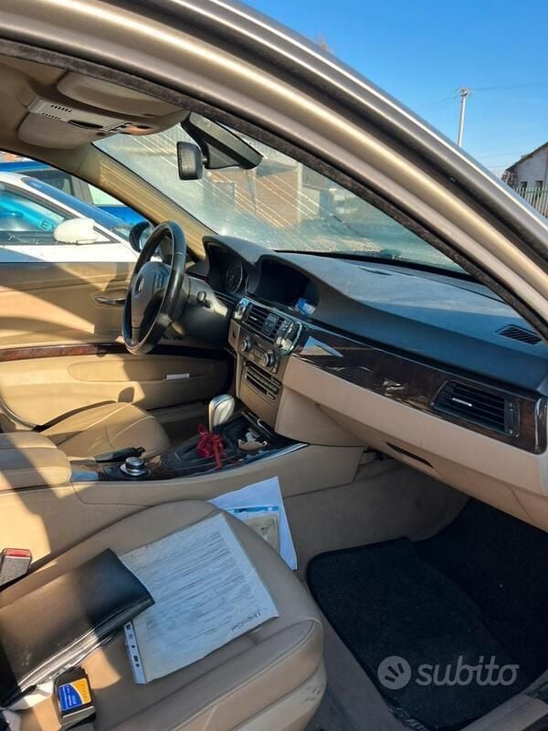 Usata BMW 320 177 CV (130 kW) 2007 Grigio Station wagon