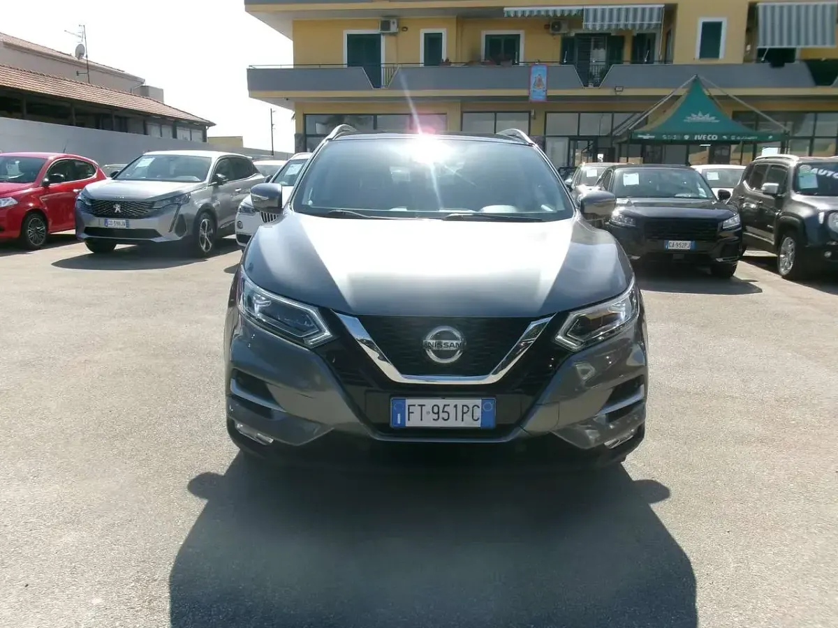 Usata Nissan Qashqai N-Connecta 116 CV (85 kW) 2019 Grigio SUV