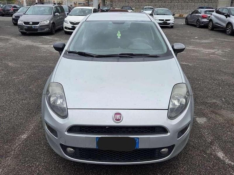 Usata Fiat Grande Punto Street 77 CV (56 kW) 2016 Argento Utilitaria