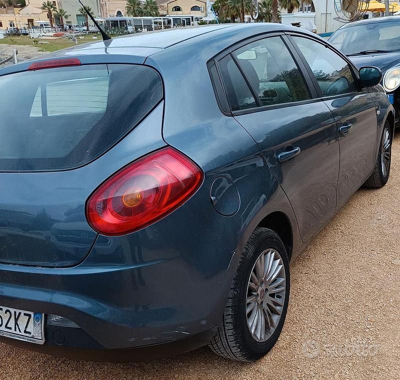 Usata Fiat Bravo 120 CV (88 kW) 2007 Utilitaria