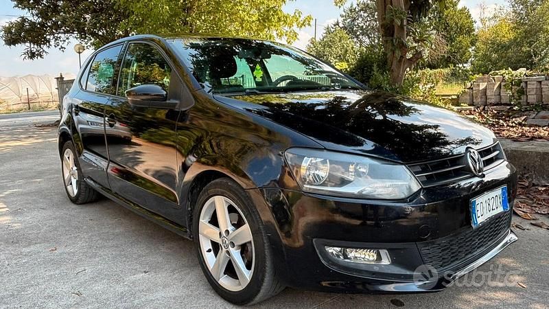 Usata VW Polo 90 CV (66 kW) 2010 Nero Utilitaria