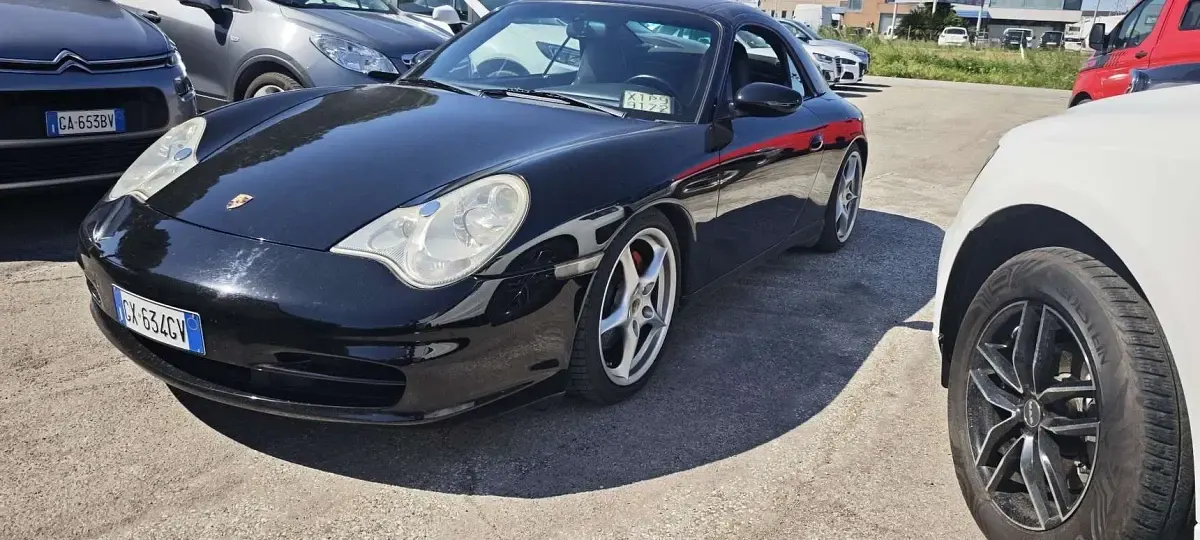 Usata Porsche 911 Carrera 4 Cabriolet 320 CV (235 kW) 2001 Cabrio