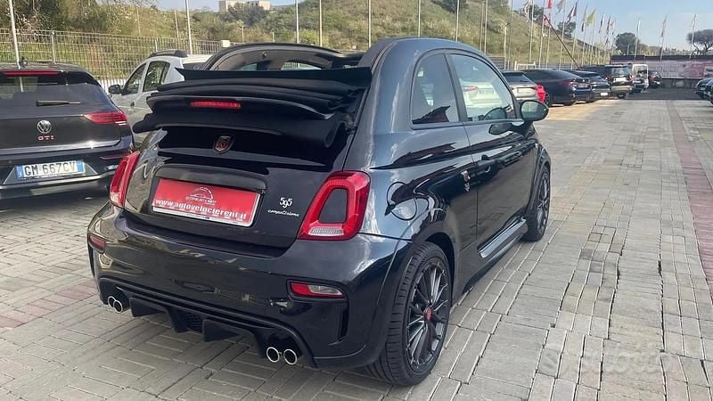 Usata Abarth 595C Competizione 180 CV (132 kW) 2021 Nero Cabrio