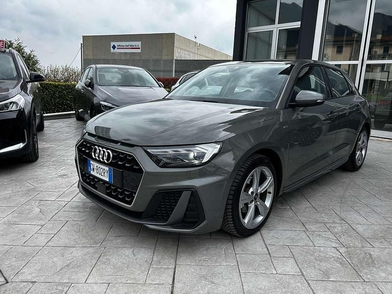 Usata Audi A1 Sportback S-Line 150 CV (110 kW) 2024 Grigio Utilitaria