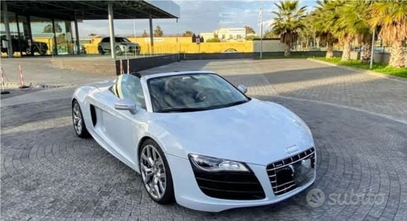 Usata Audi R8 Spyder 525 CV (386 kW) 2011 Bianco Cabrio