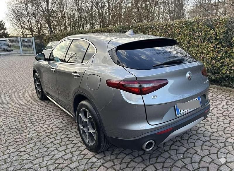 Usata Alfa Romeo Stelvio Executive 209 CV (153 kW) 2017 SUV