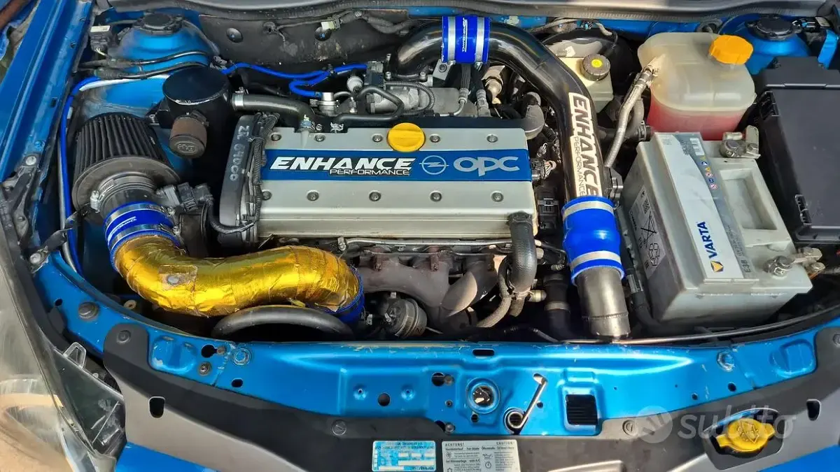 Käytetty Opel Astra OPC 240 HP (176 kW) 2009 Sininen Coupe - kaksiovinen