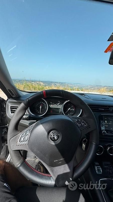 Usata Alfa Romeo Giulietta 120 CV (88 kW) 2016 Grigio Utilitaria