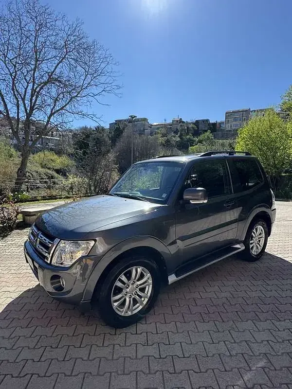 Usata Mitsubishi Pajero 200 CV (147 kW) 2014 SUV