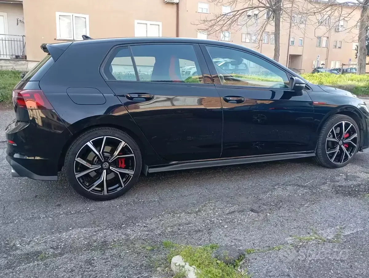 Usata VW Golf VIII GTI 245 CV (180 kW) 2021 Nero Berlina