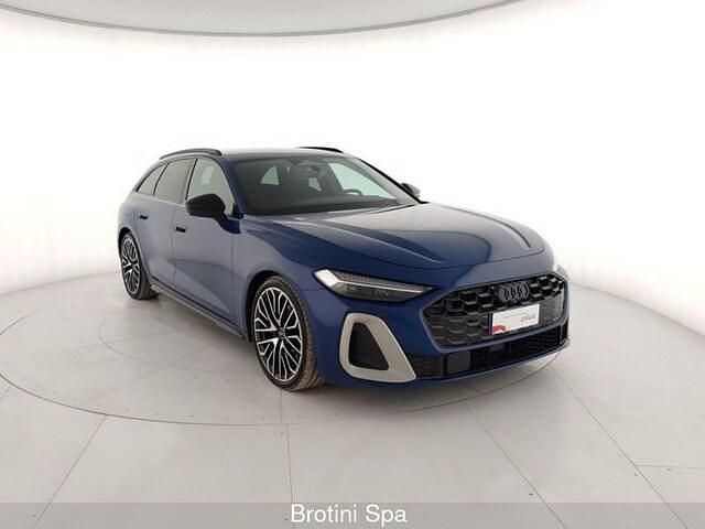 Usata Audi A5 Sportback Edition .1 204 CV (150 kW) 2025 Blu ascari metallizzato Utilitaria