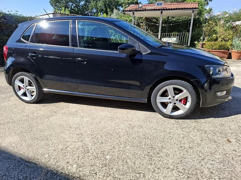 Usata VW Polo 90 CV (66 kW) 2011 Nero Berlina