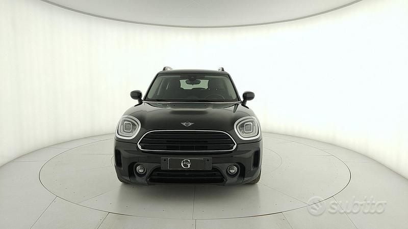 Käytetty Mini Countryman 150 HP (110 kW) 2021 Musta Katumaasturi