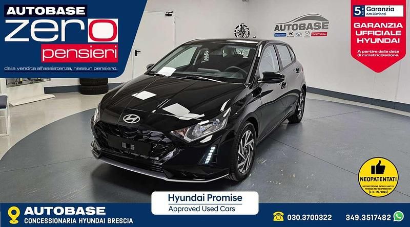 Phantom black Nuova 2025 Hyundai i20 Due volumi | 16.900 € (Buon prezzo) - Immagine 1/3