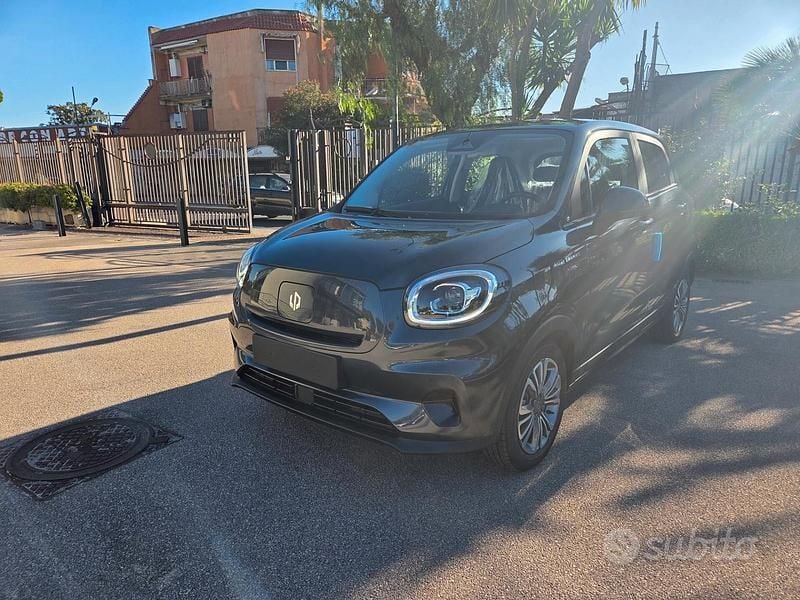 Canopy grey Nuova 2025 Leapmotor T03 Due volumi | 4900 € (Ottimo prezzo) - Immagine 1/4