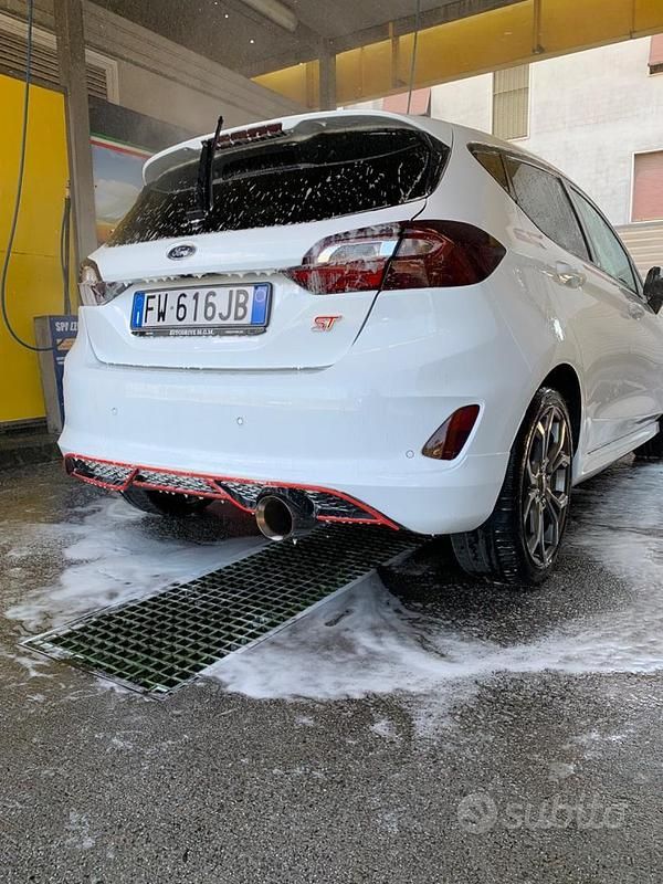 Usata Ford Fiesta ST-Line 2019 Bianco Berlina