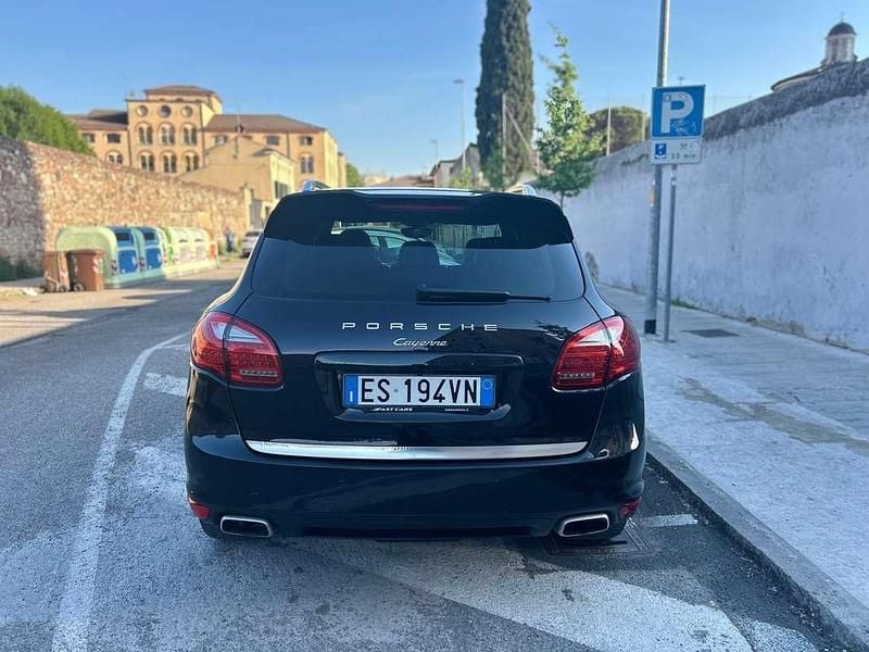 Usata Porsche Cayenne 245 CV (180 kW) 2013 Nero SUV
