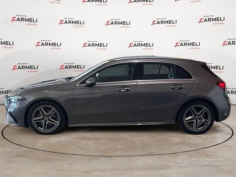 Usata Mercedes A200 Premium 150 CV (110 kW) 2023 Grigio montagna Berlina