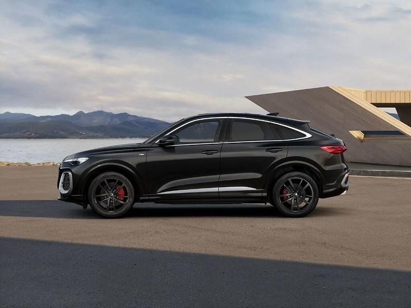 Nuova Audi Q5 S-Line 204 CV (150 kW) 2025 Nero SUV