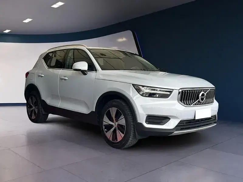 Usata Volvo XC40 Inscription 261 CV (191 kW) 2021 Grigio SUV